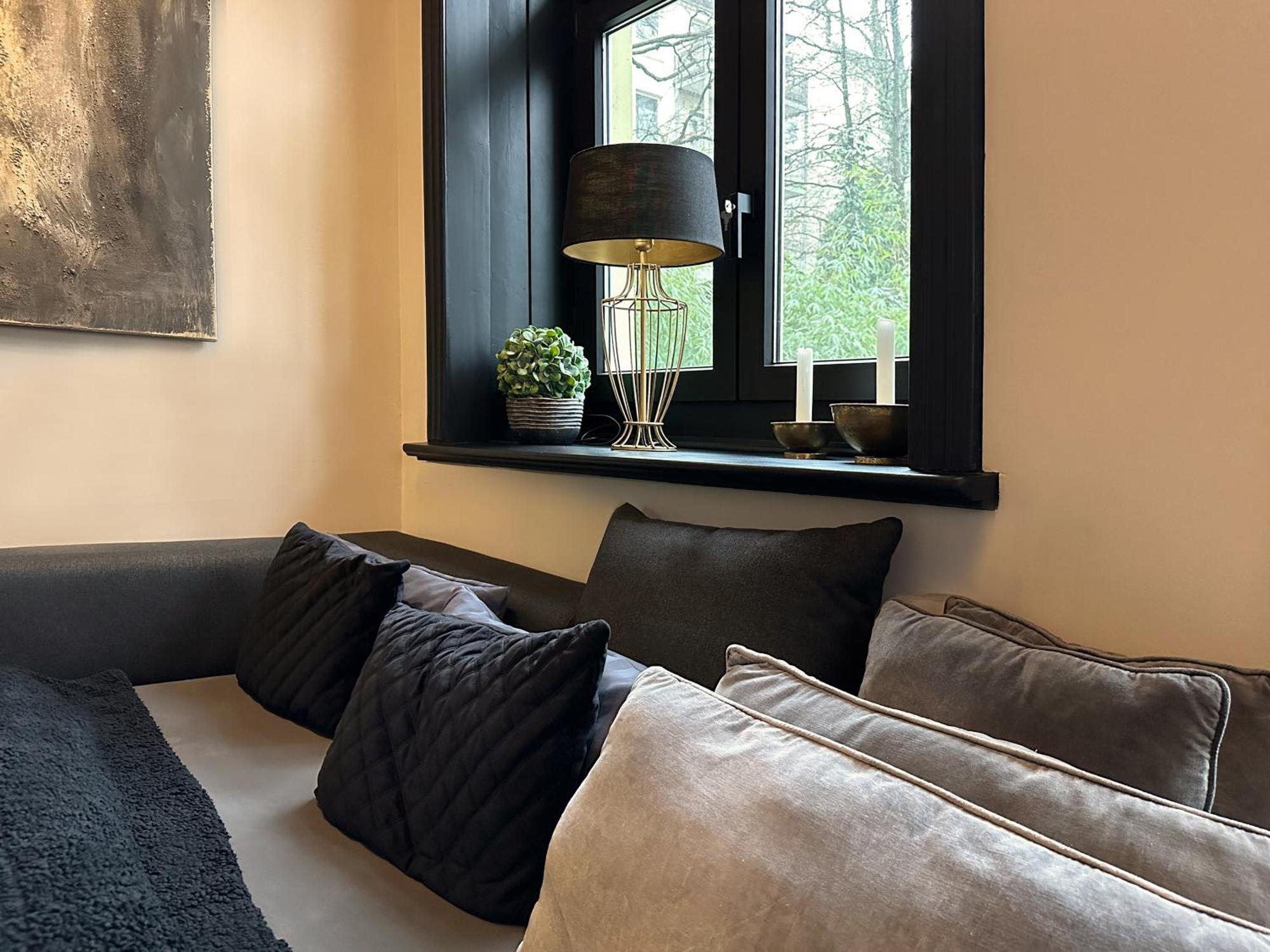 Black Suite 4 Luxus In Alsternaehe Hamburg Exterior foto